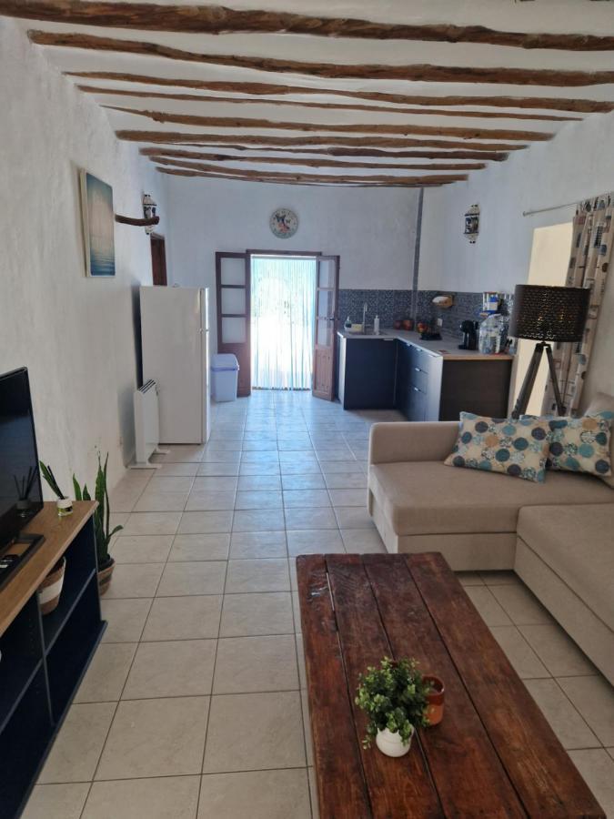 Casa De La Familia - Appartement Baza Ngoại thất bức ảnh